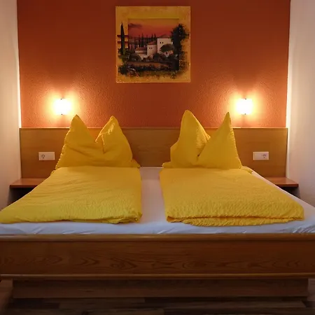 In Der Exlau * Neuhaus